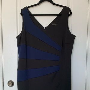Black/navy starburst panel cocktail dress